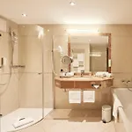 Edelweiss Superior 4*