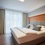 Edelweiss Superior فندق 4*