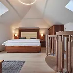 Edelweiss Superior 4*