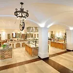 Edelweiss Superior 4*