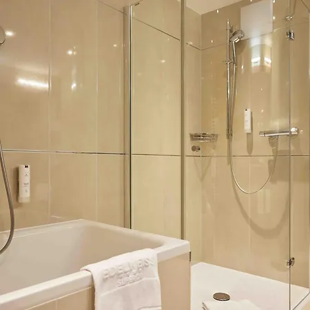 Edelweiss Superior Hotel 4*