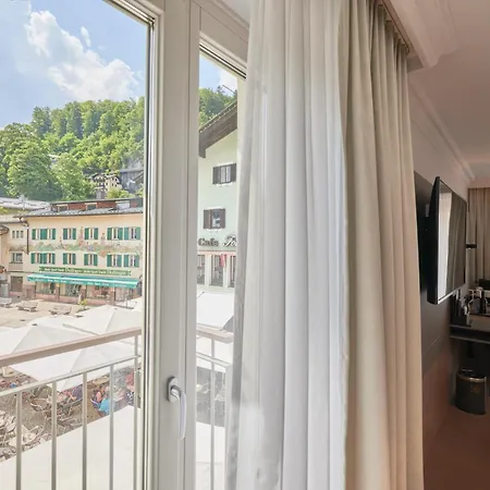 Edelweiss Superior Hotel