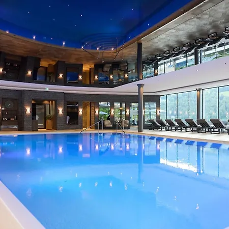 Edelweiss Superior 4*