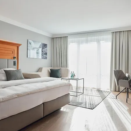 Edelweiss Superior Hotell