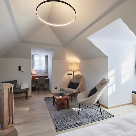 Edelweiss Superior 4*