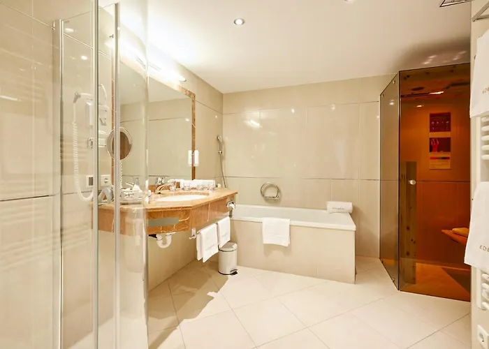 Edelweiss Superior Hotel