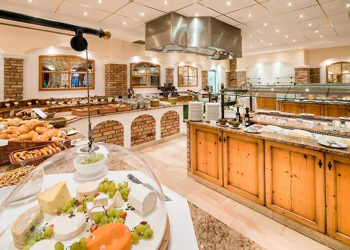 Edelweiss Superior Hotel